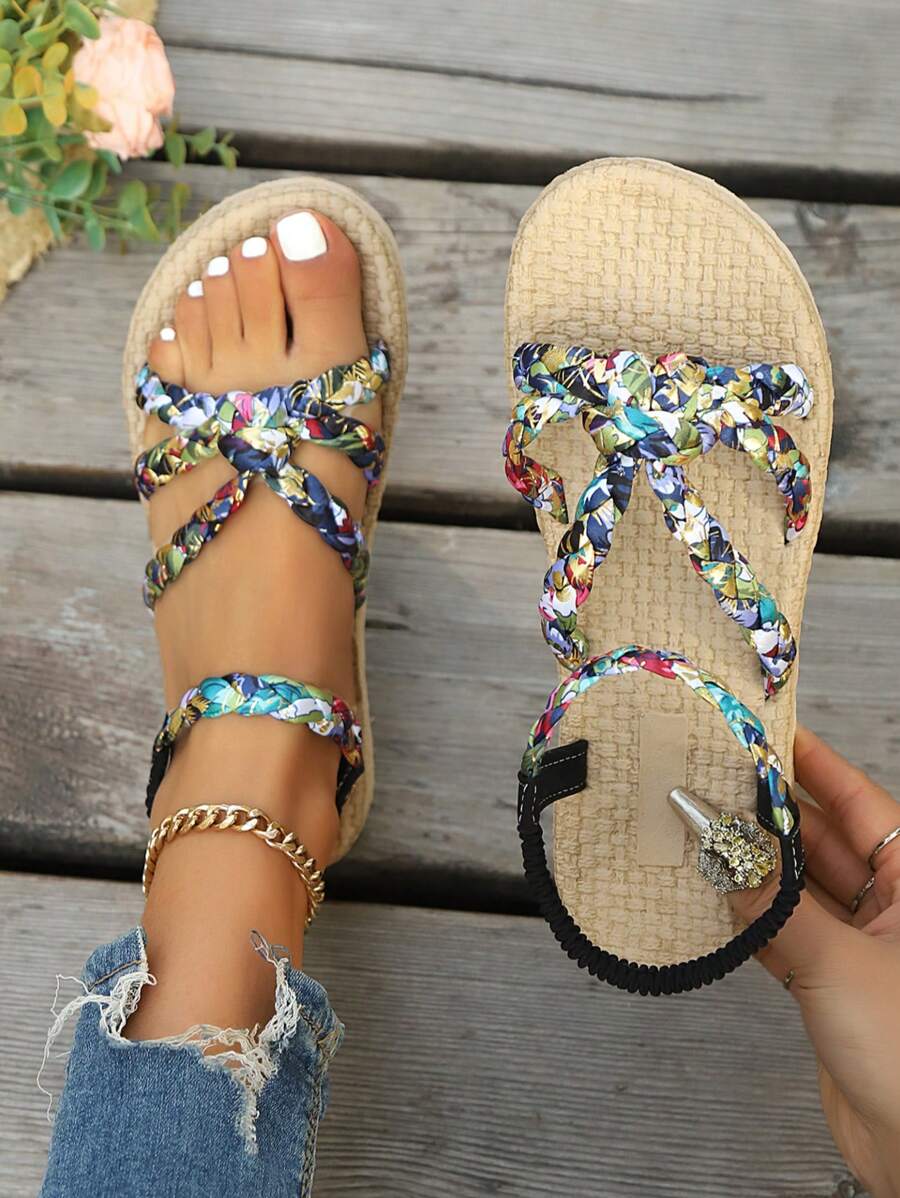 Women's Summer New Elegant Comfortable Cute Woven Floral Flat Sandals, Black - Black - View 1
