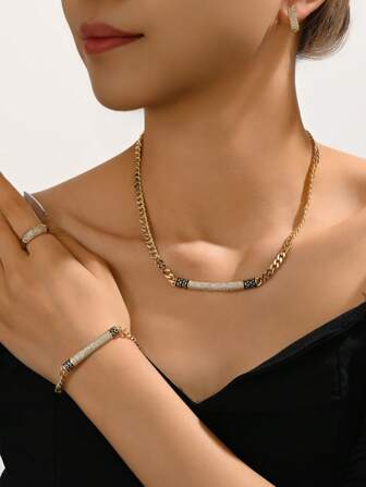 5-Piece Set Middle East Dubai Daily Versatile Jewelry Set 18K Gold-Plated Copper Material Fashion Retro Simple Personalized European And American Ladies Dinner Party Set