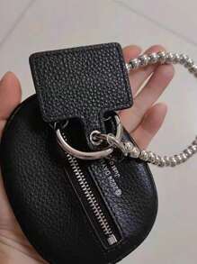 Acessório Pendente de Bolsa da Moda 1 Bolsa Preta de Couro Texturizada, Chaveiro de Alta Qualidade, Adequado para Presentes do Dia dos Namorados e Decoração de Bolsa de Chaves, Presentes de Dama de Honra