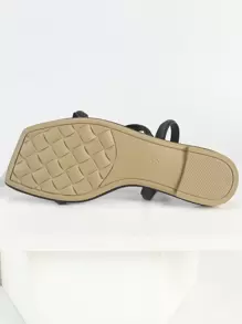 planare Women's Summer Black Strappy Flat Sandals, Square Open Flip Flops, Slip On Toe Slides Sandals With Crisscross Band, Comfortable Beach Shoes Thongs Slippers