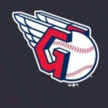 New Era Cap Company NOS MLB REGULAR TEE CLEGUA NVY: Camiseta MLB Cleveland Guardians en color navy, diseñada para los fanáticos de los Guardians que desean una prenda deportiva y cómoda para mostrar su apoyo al equipo con orgullo. ✅ Entrega 24/72h a España (península).