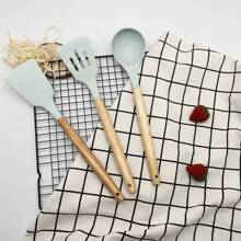 Wooden Handle Silicone Kitchenware 3-Piece Set Non-Stick Pot Silicone Dense Shovel Leaky Shovel Spoon Silicone Kitchenware Wooden Handle Kitchenware Set - Multicolor - View 9