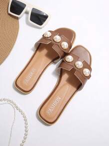 New Women Fashion Black & Beige Flat Sandals