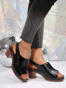 女士厚底凉鞋，露趾纯色高跟鞋，防滑厚底一脚蹬鞋，配有弹性踝带