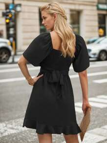 hoteel Women's Wrap V Neck Short Flared Sleeve Dress Smocked Elastic Waist Tiered Belted Ruffle Hem Mini Dress - 黑色 - 查看 4