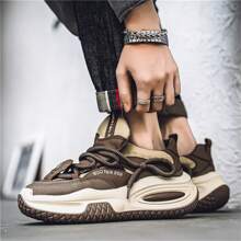 2025 Nuove sneaker con suola spessa e platform rialzato per uomo, scarpe sportive da esterno, moda casual antiscivolo durevoli con lacci, comode e leggere, versatili