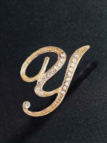 Vintage Versatile Men's English Letter Brooch, Suit Lapel Flower Badge, Unisex Fashionable Large Pin Clothing Accessory, High-End Suit Decoration, Sweater/Jacket Pins, Suitable For Parties, Weddings, Birthdays, Daily Wear, Holiday Gifts