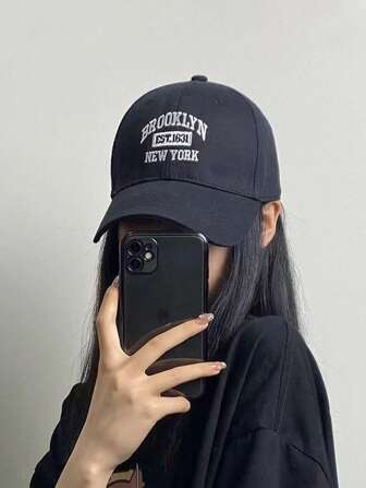 纽约复古刺绣棒球帽 - 男女通用软顶老爹帽，透气时尚，黑色带白色字母，非常适合休闲穿着，非常适合感恩节