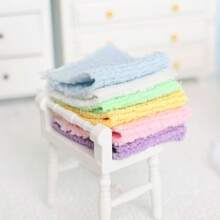 6pcs Mini Towels In Assorted Colors, Mini Colorful Towels, Miniature Towels, Realistic Towels, Mini Micro Towels, Decorative Ornaments, Doll House Accessories, Fabric Decor, Pretend Play Props Gifts Birthday Graduation