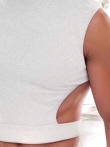 Men's Asymmetrical Sleeveless Crop Top – Sexy And Modern Style