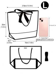 10 pièces/5 pièces/1 pièce Sacs fourre-tout cadeaux avec décoration de nœud noir et blanc simple. Grands sacs de transport en papier blanc. Sacs de shopping de couleur unie. Fournitures pour petites entreprises. Fête des pères, Fête des mères, rentrée scolaire, mariage d'été, anniversaire. Sacs cadeaux de qualité supérieure. Les meilleurs et les moins chers. Faveurs de mariage. Les meilleurs sacs cadeaux pour la famille et les amis