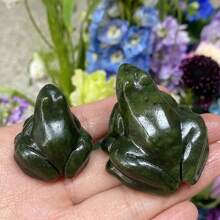 1pc Natural Green Jade Frog, Snake Skin Stone Frog, Crystal Animal Ornament, Home Decor, Crystal Chakra, Crystal Healing, Spiritual Energy, Gift For Him/Her, Crystal Gift; Each Natural Stone Has A Unique Pattern, Sent Randomly. - Green - View 9