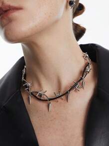 1pc Gothic Thorn Metal Rivet Necklace For Women, Vintage Y2K Street Style Necklace Suitable For Daily Wear, Great Gift For Friends - Silver - View 5