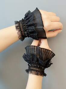 1 Pair Of Original Lace Ruffle Wrist Cuffs, Bridal Wedding Dress Wrist Decor, Romantic French Lace Detachable Sleeves - Black - View 1