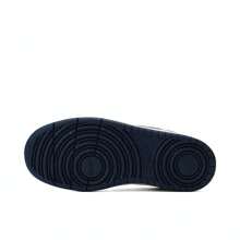 Nike 2024 男童 Court Borough Low Recraft (GS) 复古低帮运动鞋 HM3722-141 - 白色 - 查看 3