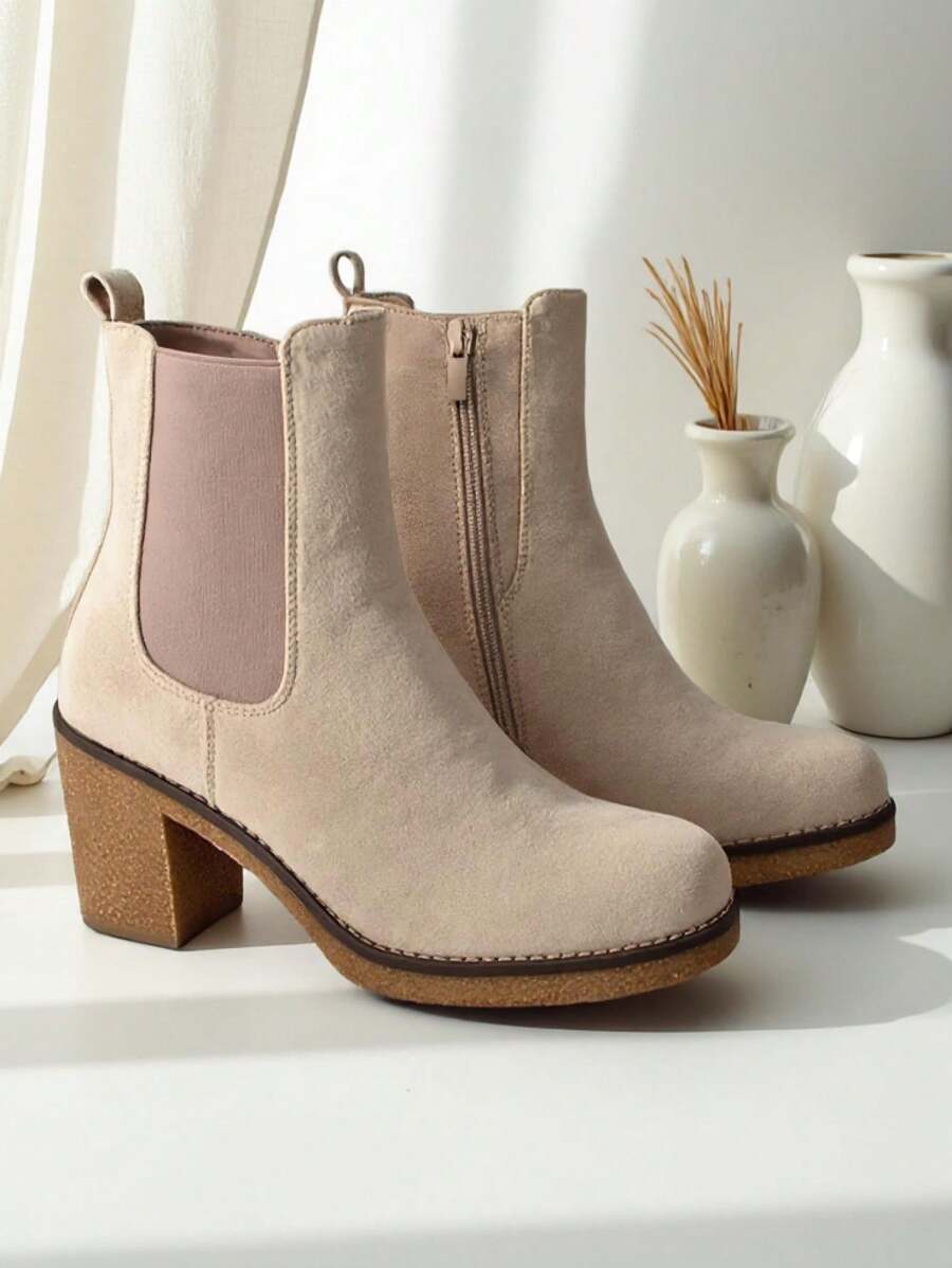 Royalfashion -Ghete de dama din piele intoarsa On The Post Bregianka