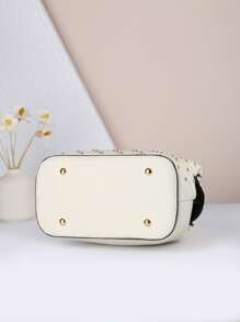 时尚菱形绗缝铆钉手提包，配有配件，大容量手提包适合旅行、购物和工作，是母亲节的绝佳礼物 - 米色 - 查看 4