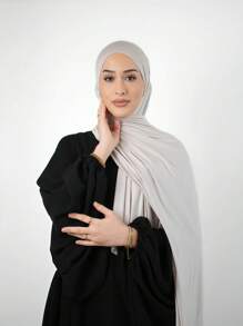 1 Stück Instant-Jersey-Hijab aus weicher, atmungsaktiver und knitterfester Stoffqualität. Binden-Hijab. Geeignet für ganzjährige Nutzung und täglichen Gebrauch durch Muslime.