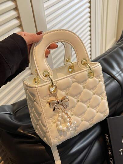 Fashionable New Women's Handbag, Solid Color Minimalist PU Leather Small Square Bag, Elegant Chic Suitable For Dating, Shopping, Versatile, Comes With Scarf, Bow, Pearl Accessories, Great Gift For Valentine's Day, Elegant Pearl Bag, Best Mother's Day Gifts Women