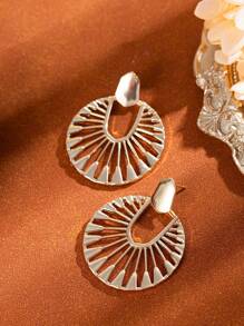 1pc Women's Popular Fashionable Bohemian Exaggerated Geometric Round Pendant Earrings, Jewelry Gift For Wedding, Engagement, Party