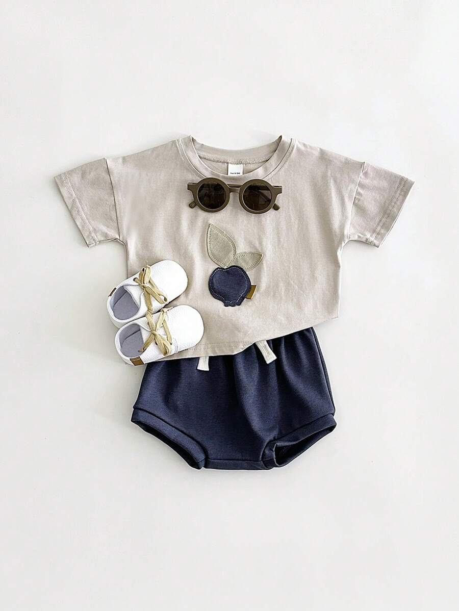2 Stücke/Set Baby Jungen Lässig Blaubeere Muster Patchwork Kurzarm T-Shirt und Dreieck Shorts, Sommer