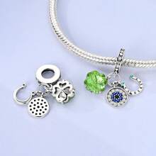 1 件银色闪亮玻璃幸运四叶草蓝眼睛马蹄形吊坠饰品适合手链项链珠子 DIY 珠宝制作日常佩戴礼物送给女孩 - 銀色 - 查看 2