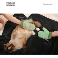 1pc Cat/Dog Lover Gift And Dog/Cat Mom Love Pet Grooming Glove For Removing Cat/Dog Lover Gift And Dog/Cat Mom Love Pet Fur, Rabbits Fur Brush, Cat/Dog Lover Gift And Dog/Cat Mom Love Pet Dog Lover And Dog Mom Love Bathing Supplies, Cat Lover And Cat Mom Love Massage Brush