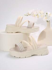 Neue Sommer Damen Plateau Sandalen mit dicker Sohle, bequeme Plattform, rutschfeste und verschleißfeste Pantoletten für Zuhause und Outdoor