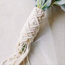 1pc Hand Woven Floral Lace Tied Decor Macrame Bohemian Style Wedding Flower Bouquet Decorative Ribbons & Bows Gifts Birthday Graduation