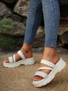 Neue Sommer Damen Plateau Sandalen mit dicker Sohle, bequeme Plattform, rutschfeste und verschleißfeste Pantoletten für Zuhause und Outdoor