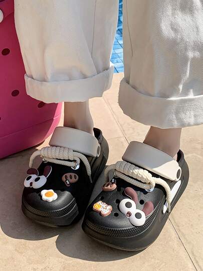 Teens/Youth Multi-Function Casual, Indoor & Outdoor Comfortable Shoes: Unique Perforated Design For Fashion & Breathability, EVA Sole With Cartoon Lace Decoration, Beach Sandals