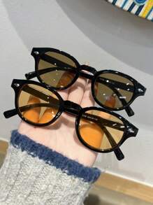 1pc/2pcs/3pcs Women Fashion Sunglasses, 2025 New Retro Mini Frame Sunglasses, Metal Hinge, Suitable For Daily, Party, Music Festival Fashionable Shade Elegant Outfit Family Outings Travel Vacation Holiday For Summer Beach Vacation,Outdoor,Travel