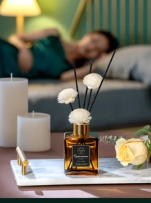 酒店级无焰精油藤条扩散器,持久芳香,适用于家庭、卧室、客厅、浴室和各种场合。优雅的房间装饰,贴心浪漫,除臭,空气清新,适合家庭和汽车使用 - 50ml - 查看 6