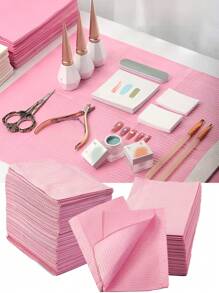 20 pièces Nappes de manucure jetables imperméables, anti-huile et anti-transpiration, tampons de table de manucure pliables pour le nettoyage, bavoirs dentaires pour la pratique en salon, la manucure, le dentiste ou l'usage médical et fournitures de couverture de table de manucure