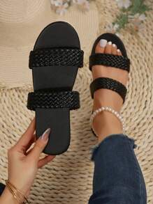 Women's Fashionable New Elegant & Charming Lightweight Comfortable Woven Vacation Beach Casual Personalized Flat Slippers