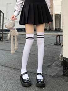 1双简约百搭双横条纹过膝袜，时尚，Y2K风格，舒适 - 黑與白 - 查看 4