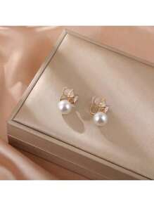 1 Pair Fashion Bowknot Faux Pearl Earrings For Women, No Piercing Silicone Clip-On Earrings, Elegant Accessories For Daily Wear, Gift For Her