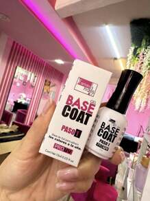 15ml BASE COAT GEL PASO 1 FANTASY NAILS Gel que ayuda a proteger la uña natural y a crear una superficie uniforme sobre la uña a la que el esmalte se puede adherir con mayor facilidad, promoviendo así su durabilidad y evitando grietas - transparente - Ver 5