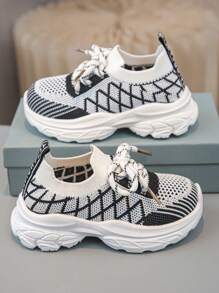 1 Pair Baby/Infant Lace-Up Knit Mesh Breathable Color Block Comfortable Casual Athletic Shoes, Suitable For All Seasons