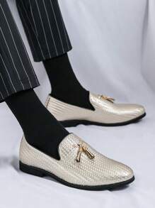 Men's Pointed Toe Formal Party Fringe Leather Loafers - Gold - View 4