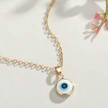 1 pièce Collier pendentif œil d'Horus en acier inoxydable - fabriqué en titane et en acier inoxydable, avec un motif soigneusement conçu de tête de faucon représentant le patrimoine égyptien ancien - un cadeau idéal pour la Fête des Pères, convenant aux pères ayant un sens de l'histoire et du style, cadeau pour le Nouvel An, la Saint-Valentin