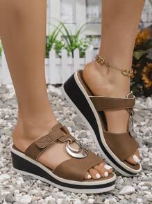 Women's Summer New Metal Buckle Hook And Loop Platform Thick Bottom Casual Versatile Slip-On Sandals