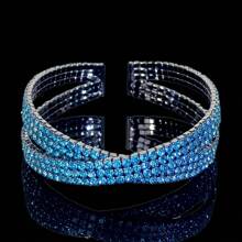 1 pieza Brazalete elegante y lujoso tipo cruzado abierto decorado con piedras de circonita sintética, joyería única de estilo francés para mujer