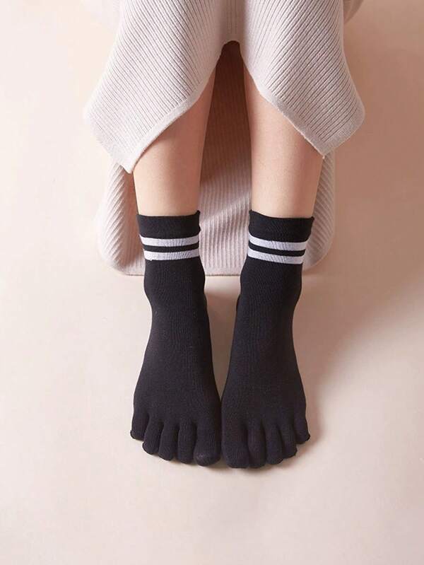 1 Pair Women's Minimalist Versatile Solid Color Stripe Mid-Calf Socks, Moisture-Wicking Odor-Resistant Five-Toe Socks