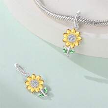 925 Sterling Silver Sunflower And Morning Glory Charm Tulip Daisy Charm Four Leaf Clover Charm Rose Charm Flower Charm Suitable For Women Bracelet Necklace DIY Jewelry Making Charm And Daily Clothing Matching Jewelry Decoration Suitable For Girls