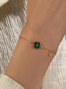 1pc Elegant S925 Sterling Silver Cubic Zirconia Lucky Four-Leaf Clover Bracelet, Suitable For Banquets, Parties, Birthdays, Valentine's Day, Mother's Day, Easter, Women's Jewelry Gift - Green Diamond - View 1