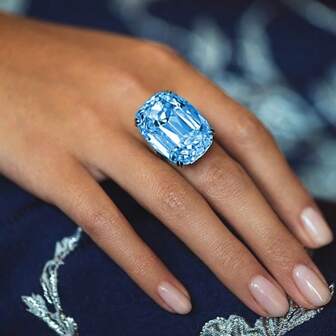 奢华承诺戒指，镀银，闪亮圆形三色方晶锆石，象征高贵永恒的爱情，订婚/结婚戒指