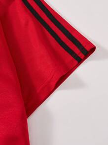 Shwiy 男士简约黑色胶带装饰短袖芝加哥 28 号图案 T 恤，适合学校和休闲穿着，街头 - 紅色 - 查看 5