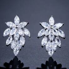 1 Pair Fashion Zirconia Leaf Design Stud Earrings, Elegant For Casual & Party Occasions