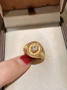 1 pièce Bague antique brossée avec strass œuf de pigeon exquis